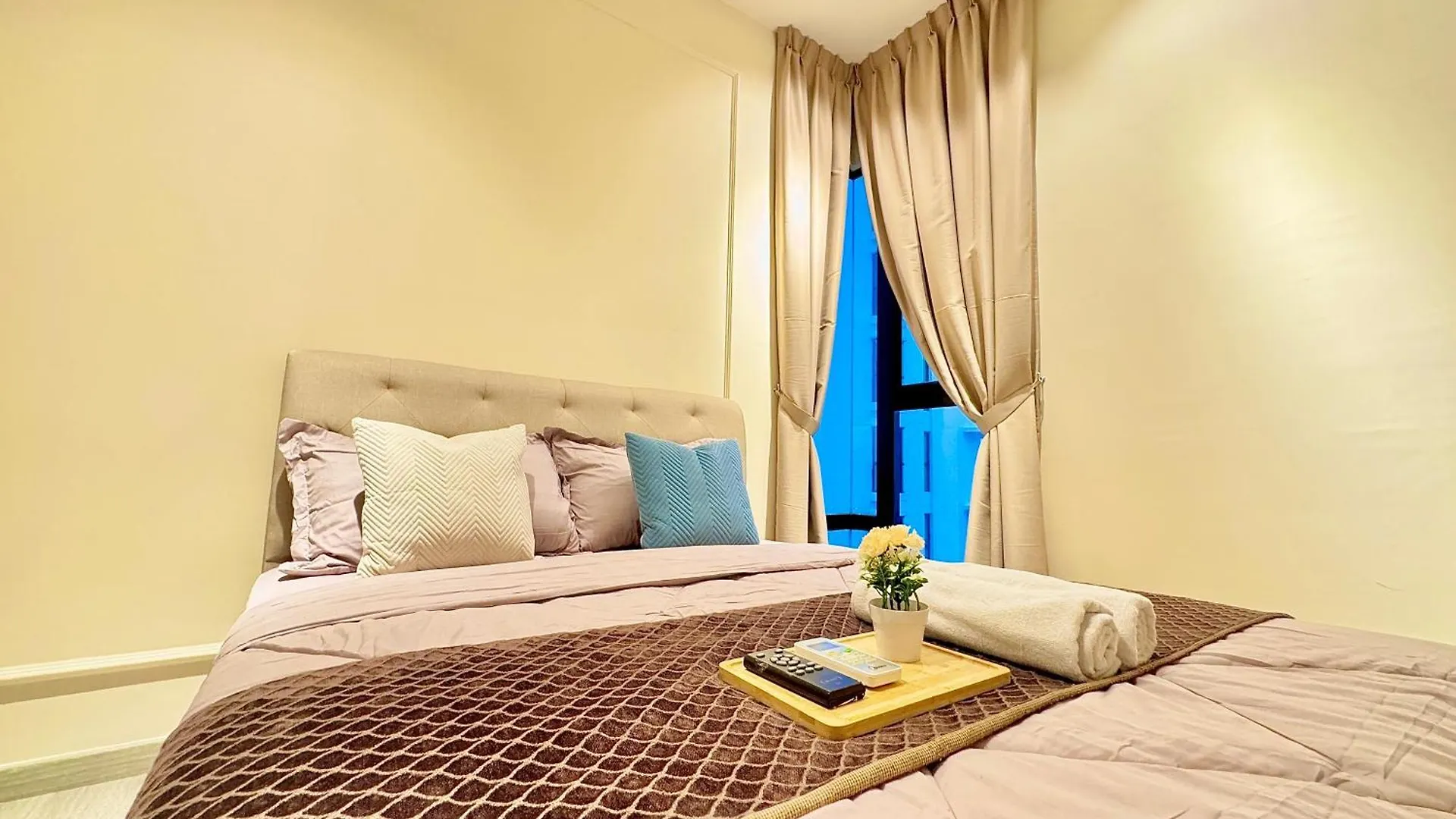 Mosaic Southkey Mid Valley By Luxecocoo Ck Johor Bahru Apartment