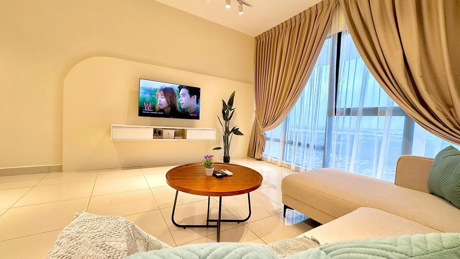 Mosaic Southkey Mid Valley By Luxecocoo Ck Johor Bahru 0*,  Malaysia