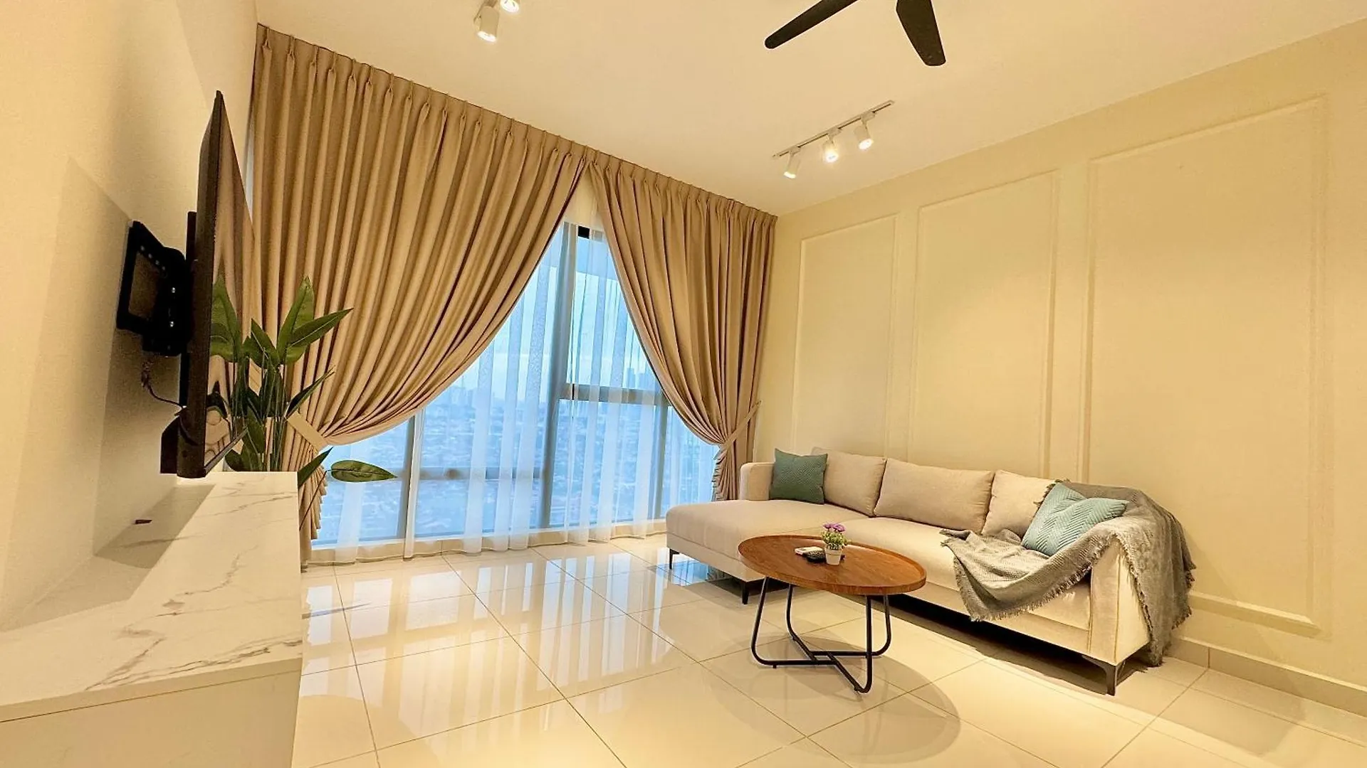 Mosaic Southkey Mid Valley By Luxecocoo Ck Johor Bahru Apartment