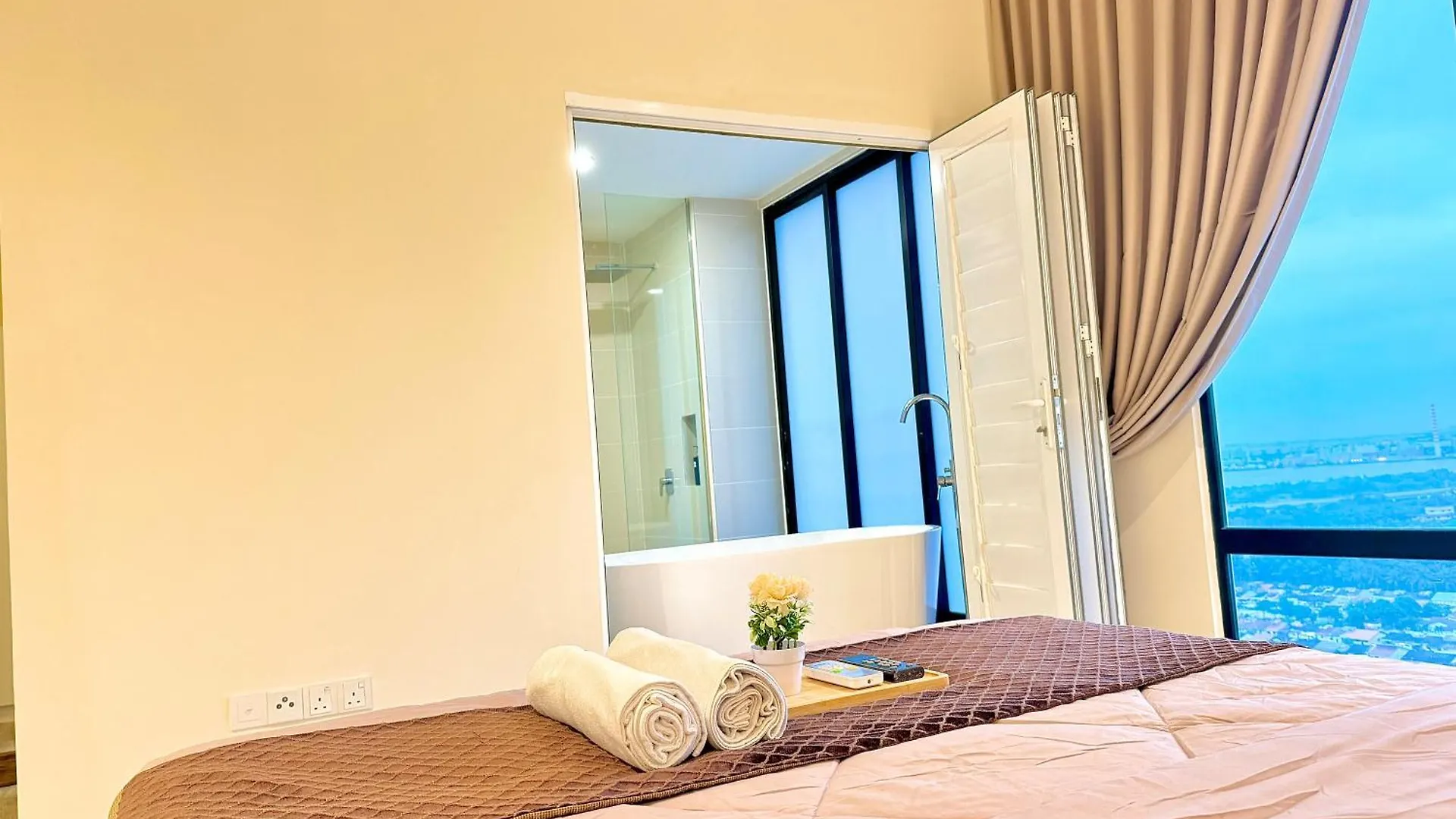 Mosaic Southkey Mid Valley By Luxecocoo Ck Johor Bahru Apartment