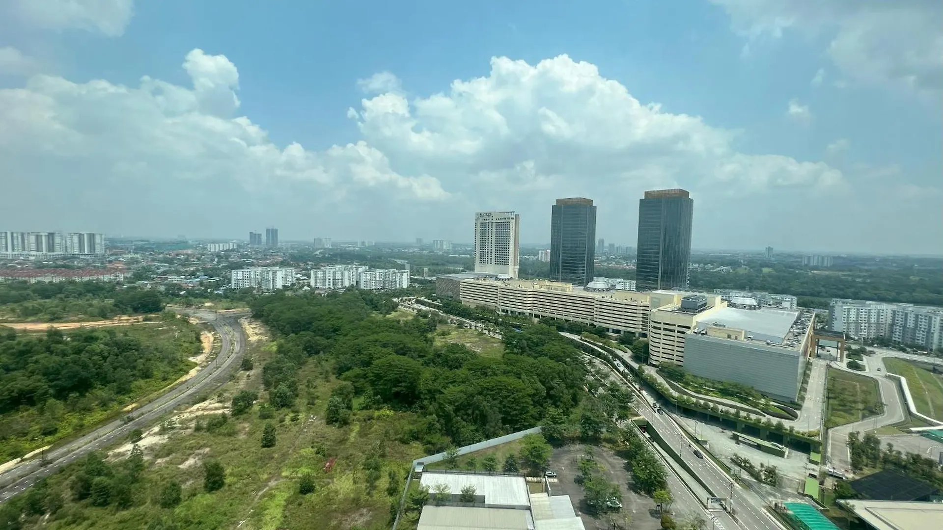 Apartment Mosaic Southkey Mid Valley By Luxecocoo Ck Johor Bahru