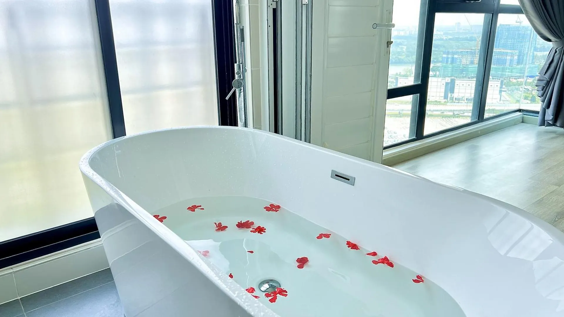 Mosaic Southkey Mid Valley By Luxecocoo Ck Johor Bahru 0*,  Malaysia