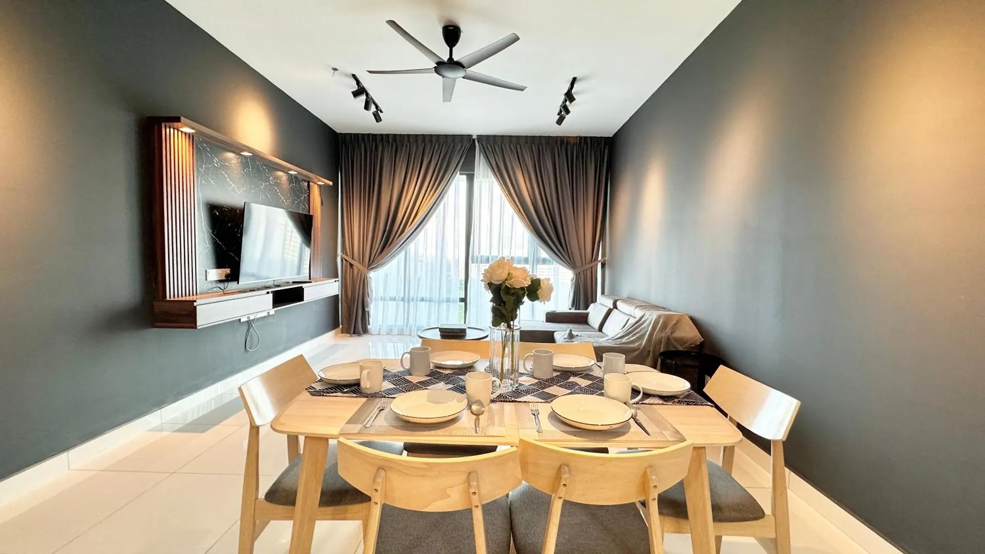 Mosaic Southkey Mid Valley By Luxecocoo Ck Johor Bahru Apartment